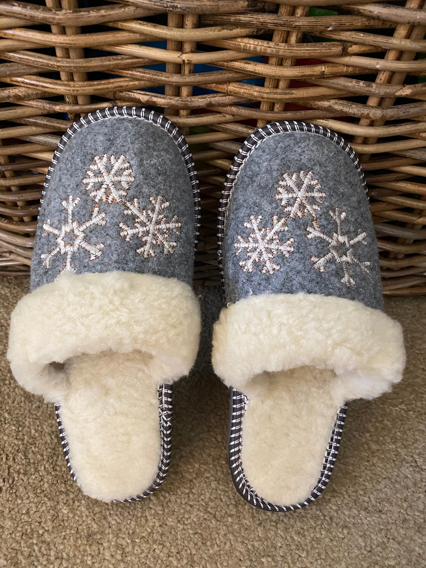 Women's Natural Wool and Felt Slippers